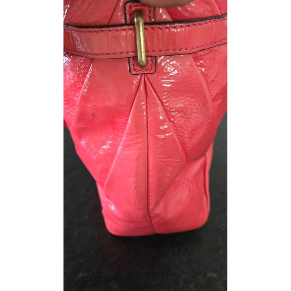Coach Coral‎ Pink Patent Leather Shoulder Bag w/ Chain Strap - Picture 11 of 16
